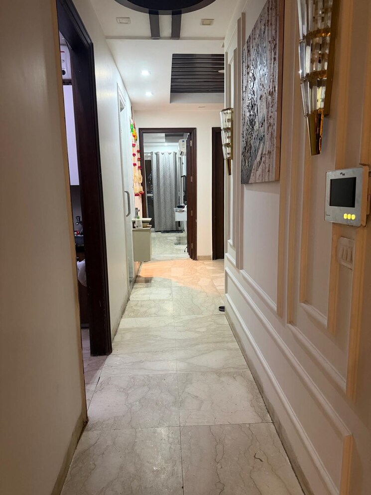 Living Room, greater kailash i 3 Bedroom 1800 Sq.Ft. Builder Floor In Greater Kailash I Delhi 9374811