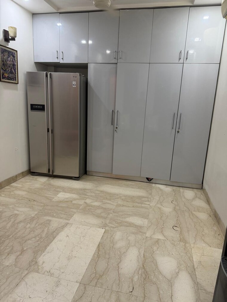 Bedroom, greater kailash i 3 Bedroom 1800 Sq.Ft. Builder Floor In Greater Kailash I Delhi 9374811