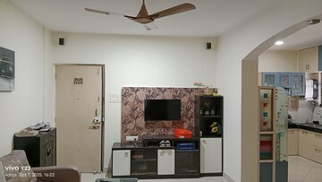 Furnished Amenities in 2 BHK Apartment at Harsh Vihar, Aundh – for Rent