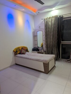 Living Room in 2 BHK Apartment at Sheth Vasant Lawns, Laxmi Nagar – for Rent