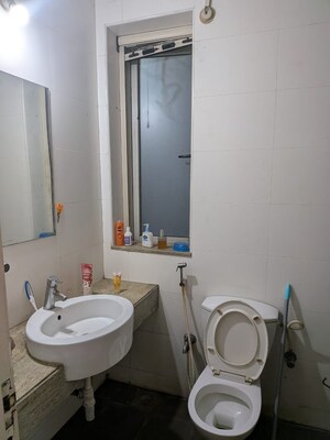 Bathroom in 2 BHK Apartment at Sheth Vasant Lawns, Laxmi Nagar – for Rent