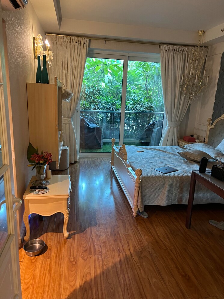 Living Room, dlf-the-crest 4 Bedroom 3898 Sq.Ft. Apartment In Sector 54 Gurgaon 9374840