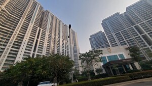 4 BHK Apartment – Exterior View View at DLF The Crest, Sector 54 - for Rent