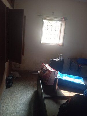 Living Room in 2 BHK Builder Floor at Sector 19 – for Rent