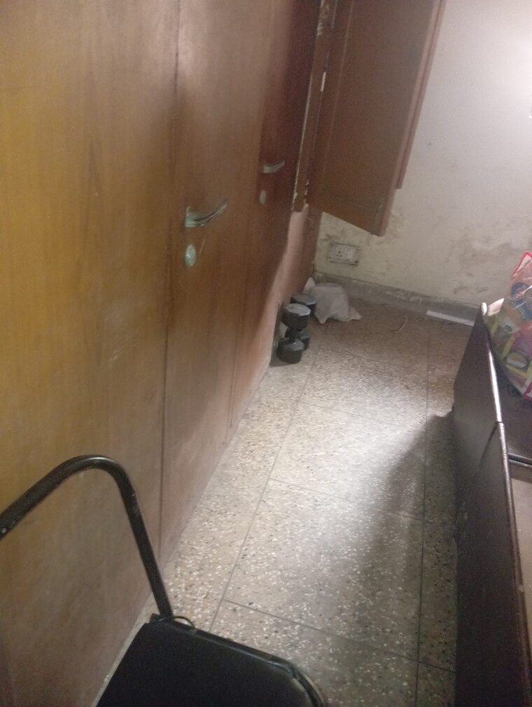 Balcony, sector 19 2 Bedroom 650 Sq.Ft. Builder Floor In Sector 19 Noida 9374851