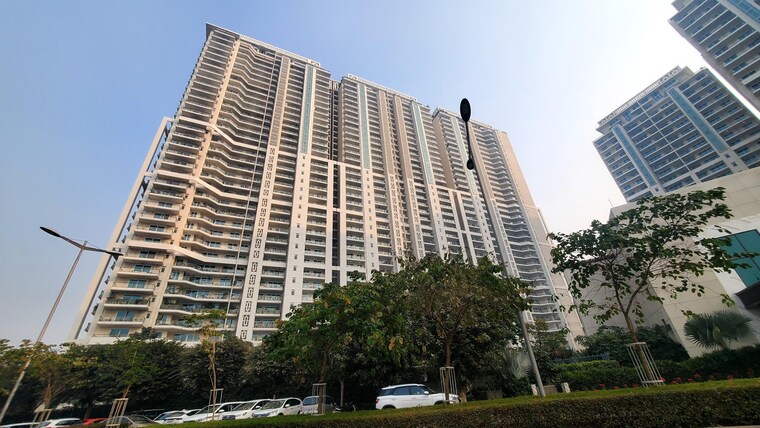 Exterior View, dlf-the-crest 4 Bedroom 3497 Sq.Ft. Apartment In Sector 54 Gurgaon 9374850