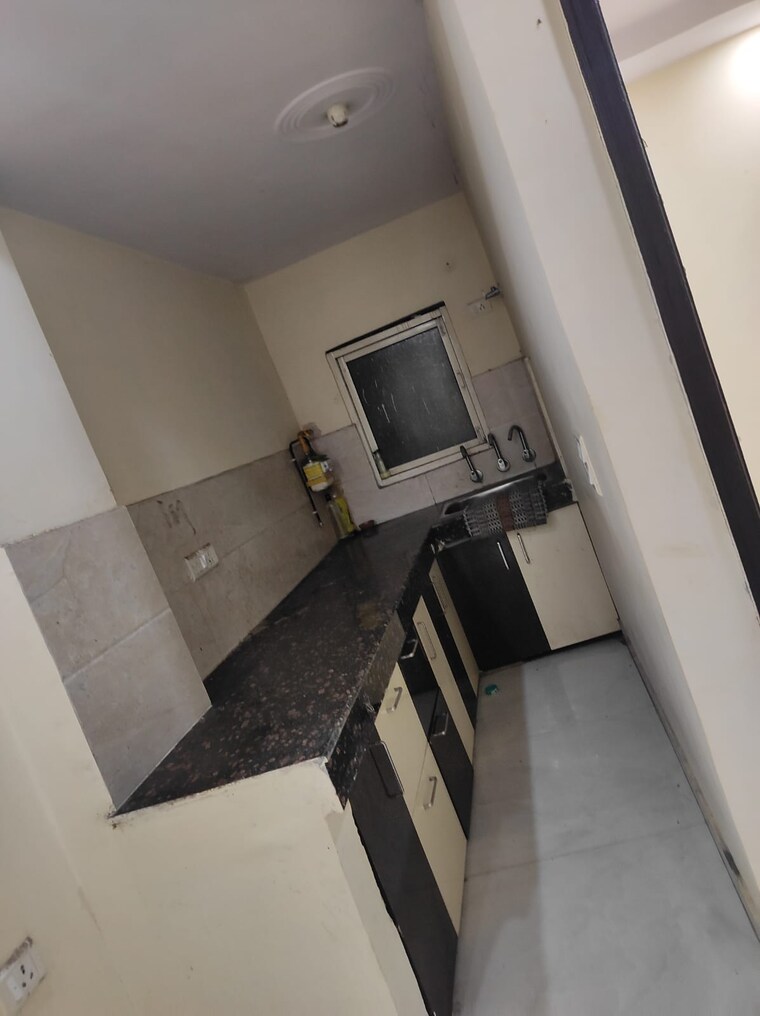 undefined, mayur vihar 1.5 Bedroom 550 Sq.Ft. Penthouse In Mayur Vihar Delhi 9374880