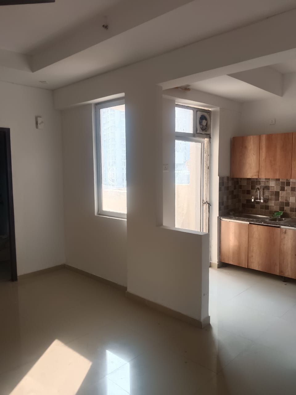 2 BHK + Pooja Room 945 Sq.Ft. Apartment in Gaurs Siddhartham