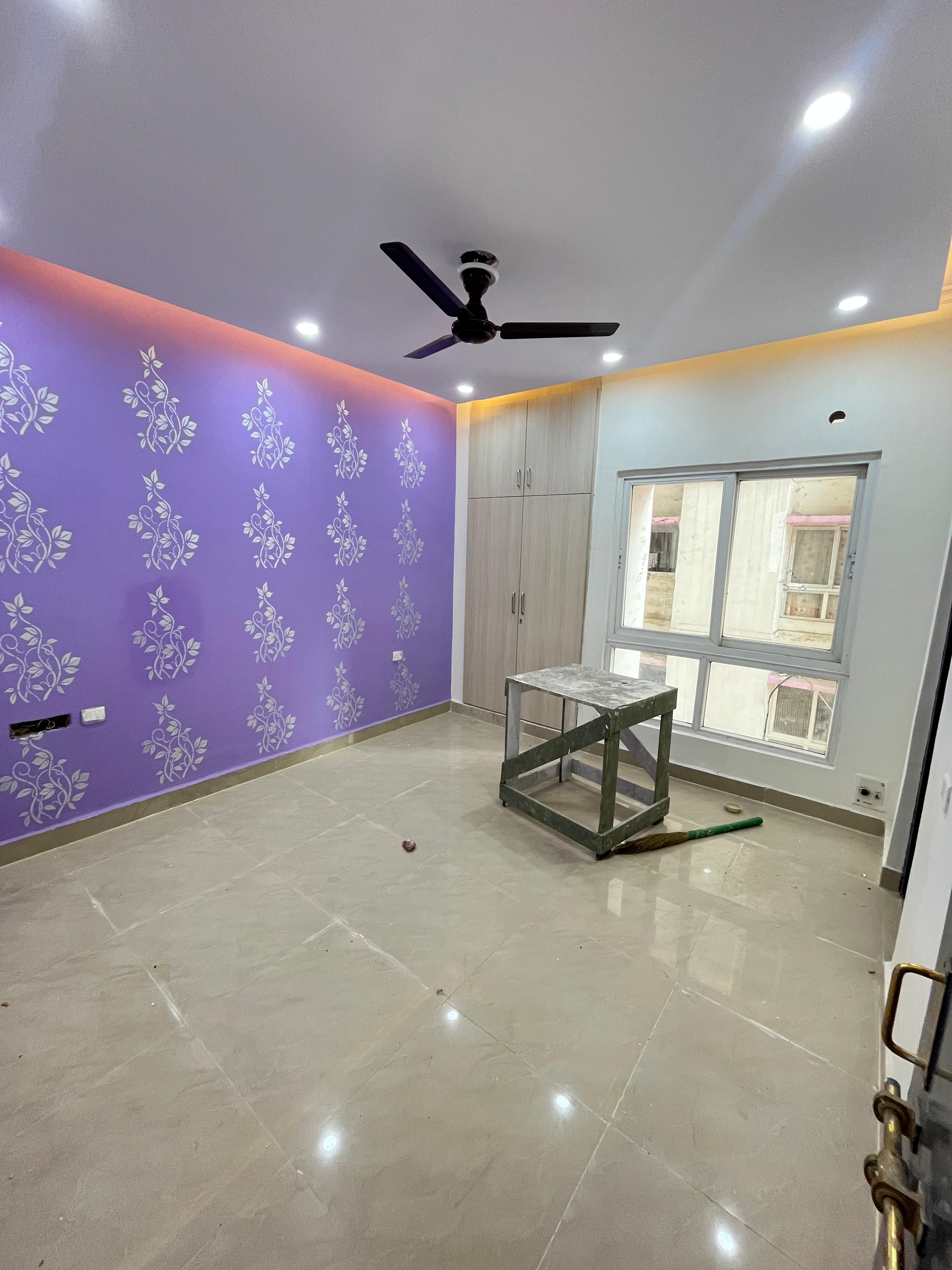 4 BHK 2050 Sq.Ft. Apartment in UPAVP Ganga Yamuna And Hindon Enclave