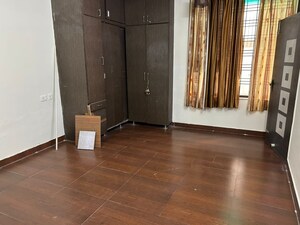 3 BHK Builder Floor For Rent in Sector 47