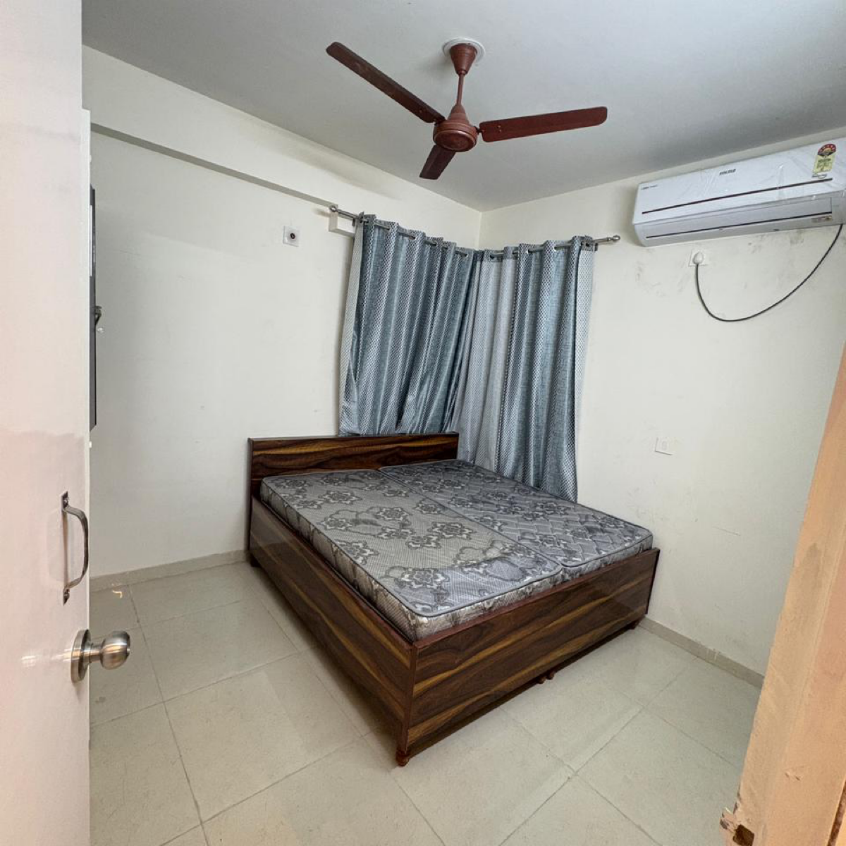 2 BHK Apartment For Rent in Signature Global The Millennia