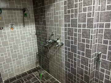 Balcony in 3 BHK Builder Floor at Sector 47 – for Rent