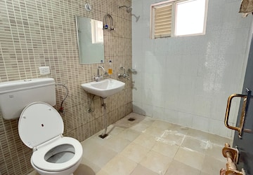 Bathroom in 4 BHK Apartment at UPAVP Ganga Yamuna And Hindon Enclave, Pratap Vihar – for Rent