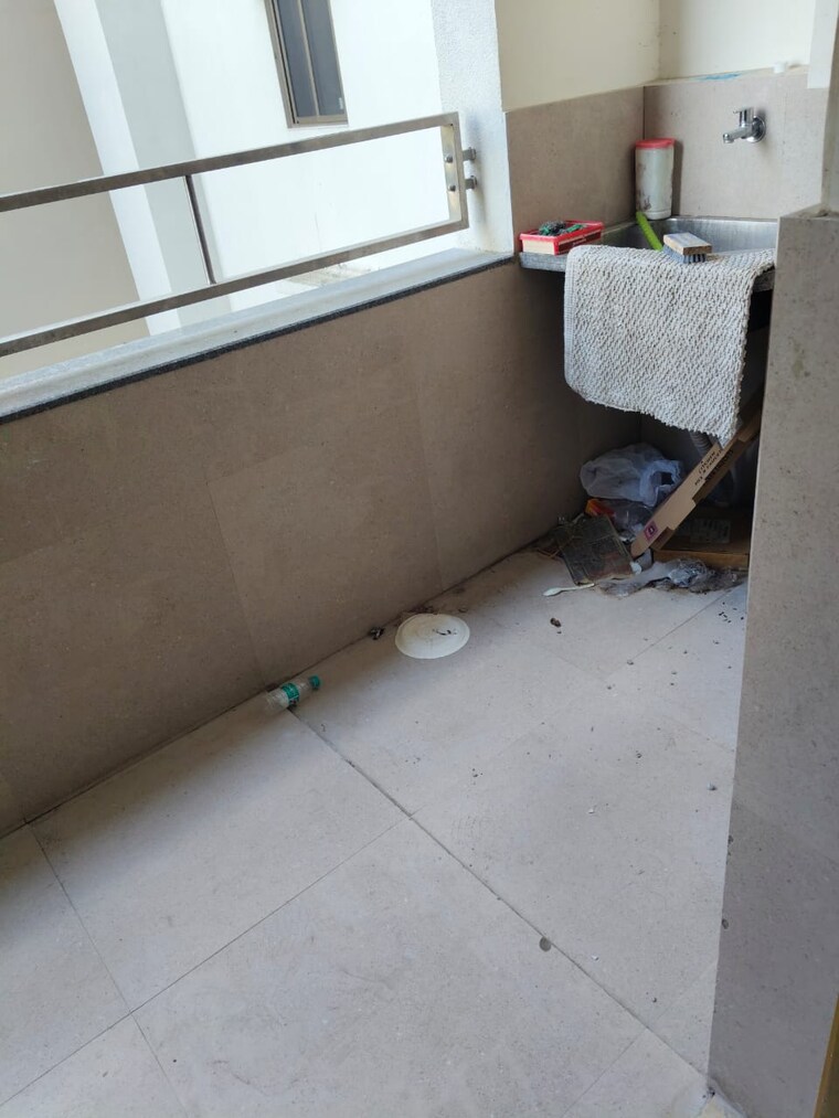 Balcony, sri-fortune-one 4 Bedroom 3750 Sq.Ft. Apartment In Banjara Hills Hyderabad 9374919