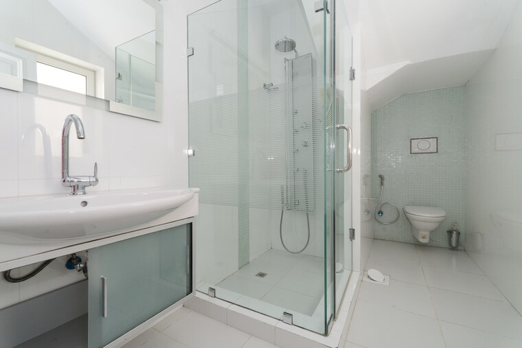 Bathroom, pearl-horizon 3 Bedroom 1250 Sq.Ft. Apartment In Jogeshwari West Mumbai 9374909