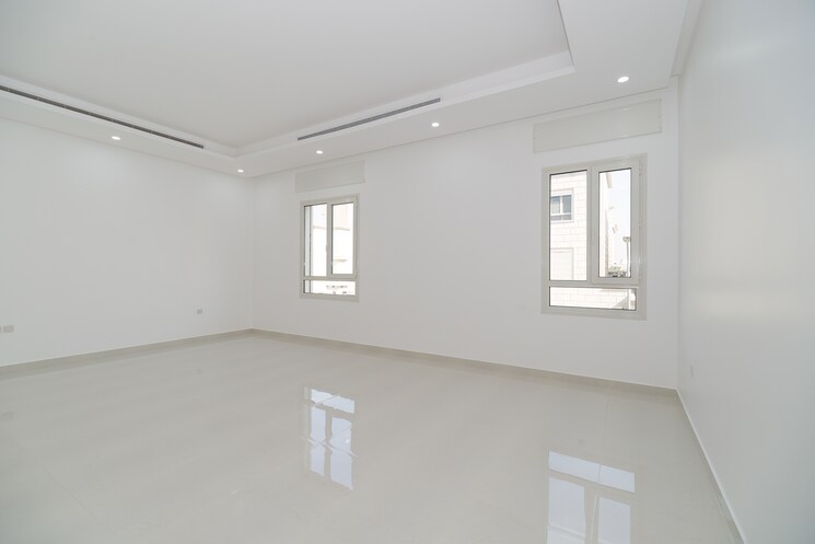 Room, sai-the-platinium 1 Bedroom 750 Sq.Ft. Apartment In Juhu Mumbai 9374937