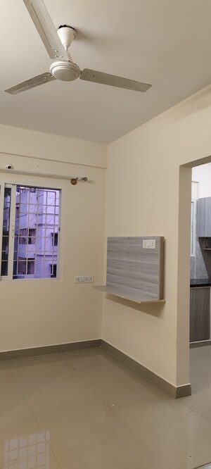 Room in 1 BHK Apartment at Indiranagar – for Rent