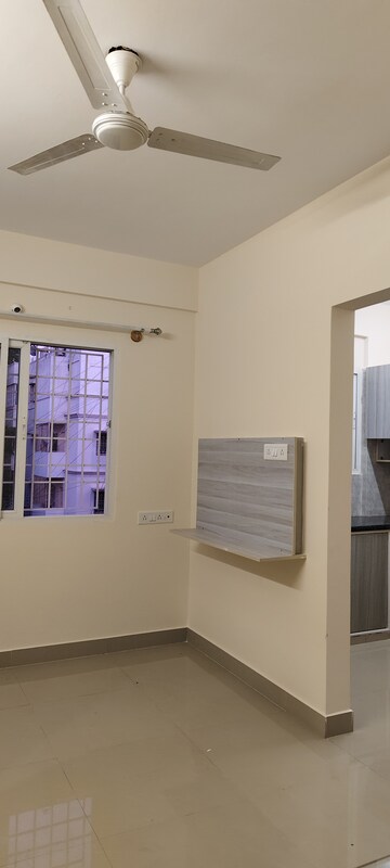Room in 1 BHK Apartment at Indiranagar – for Rent