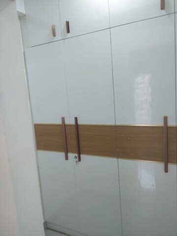 Furnished Amenities in 2.5 BHK Apartment at Sare Home, Sector 92 – for Rent