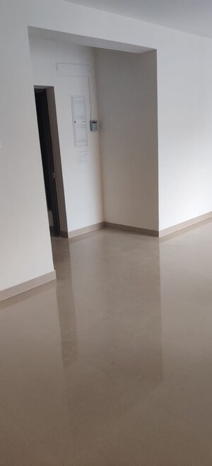 Room in 2.5 BHK Apartment at Sare Home, Sector 92 – for Rent