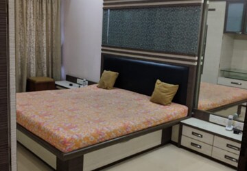 Bedroom in 2 BHK Apartment at JP Decks, Goregaon East – for Rent