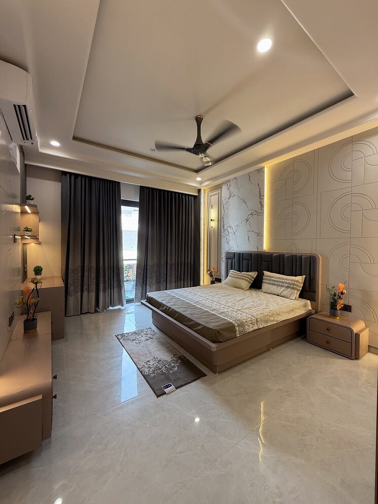 Living Room, civil lines 5 Bedroom 300 Sq.Yd. Independent House In Civil Lines Delhi 9374986