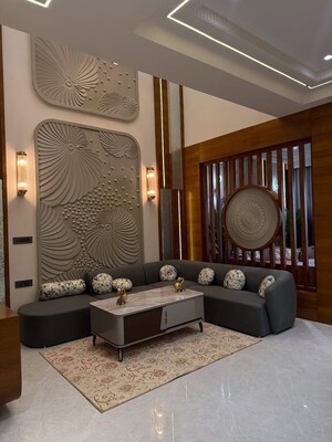 Living Room in 5 BHK Independent House at Civil Lines – for Sale