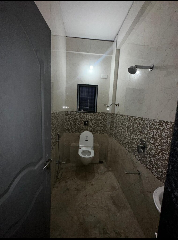 Bathroom, moshi 1 Bedroom 481 Sq.Ft. Apartment In Moshi Pune 9371907