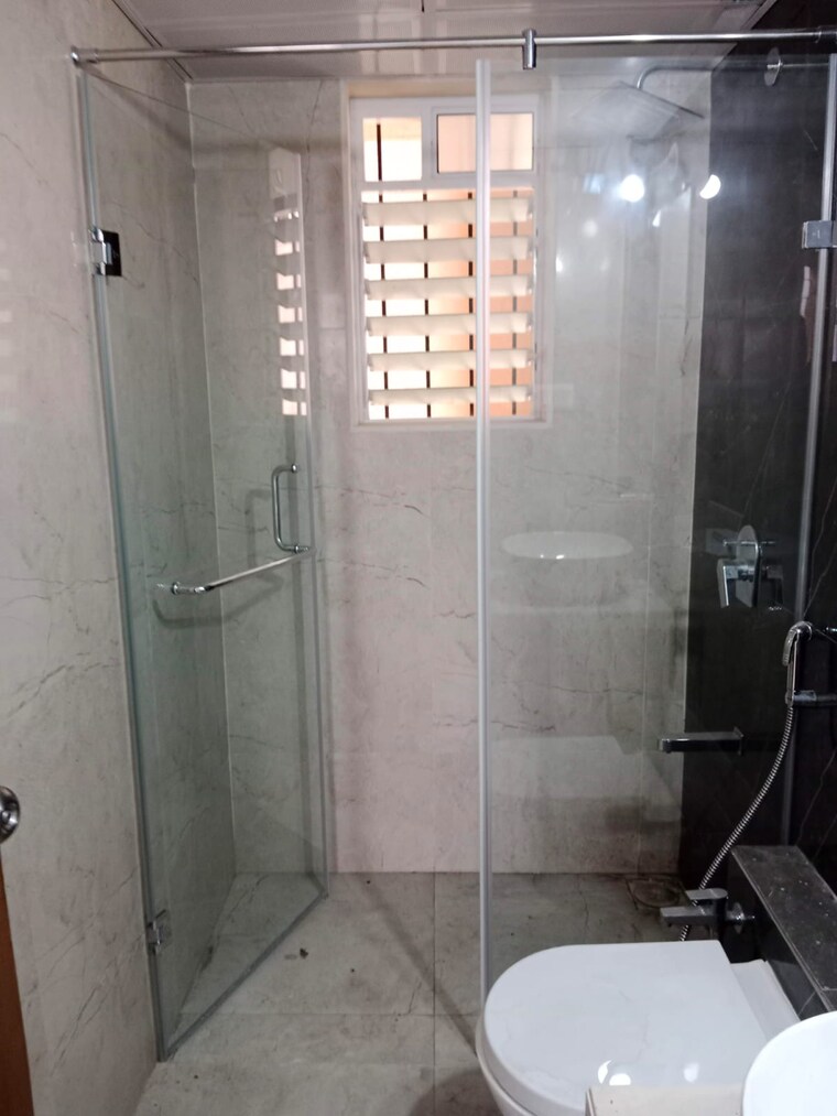 Bathroom, kalpataru-immensa-b 1 Bedroom 450 Sq.Ft. Apartment In Kolshet Industrial Area Thane 9375002