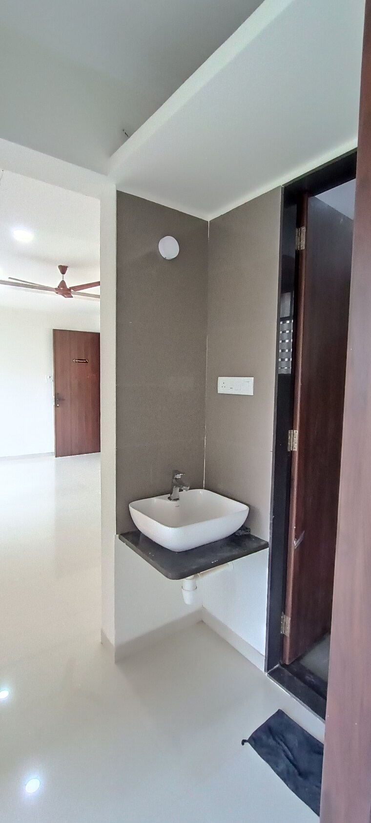Bathroom, kiwale 2 Bedroom 780 Sq.Ft. Apartment In Kiwale Pune 9375016