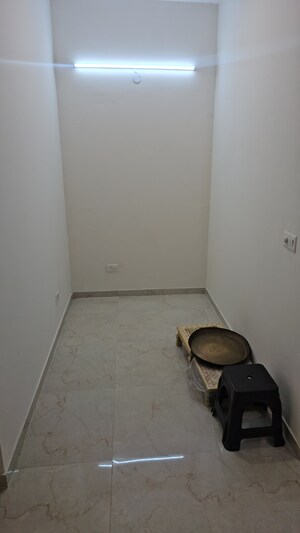 Bathroom in 3.5 BHK Apartment at Smart World Gems, Sector 89 – for Rent