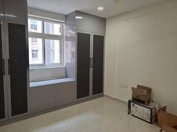 Room in 3 BHK Apartment at Aditya Empress Towers, Shaikpet – for Rent