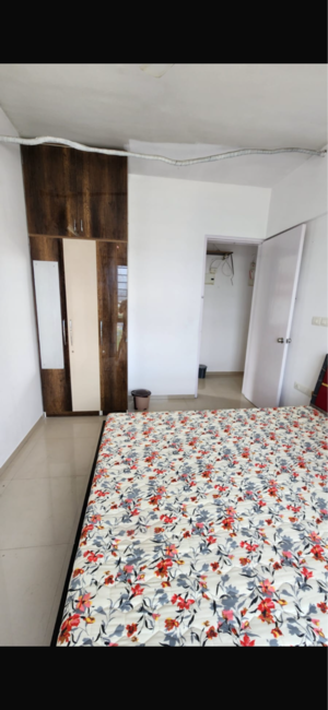 Bedroom in 2 BHK Apartment at Sheth Avalon, Laxmi Nagar – for Rent
