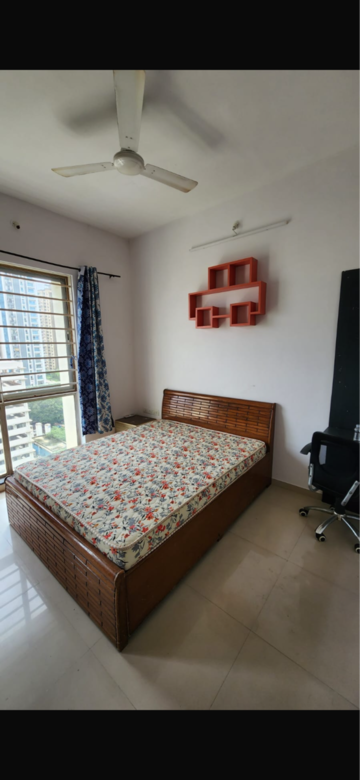 Bedroom in 2 BHK Apartment at Sheth Avalon, Laxmi Nagar – for Rent