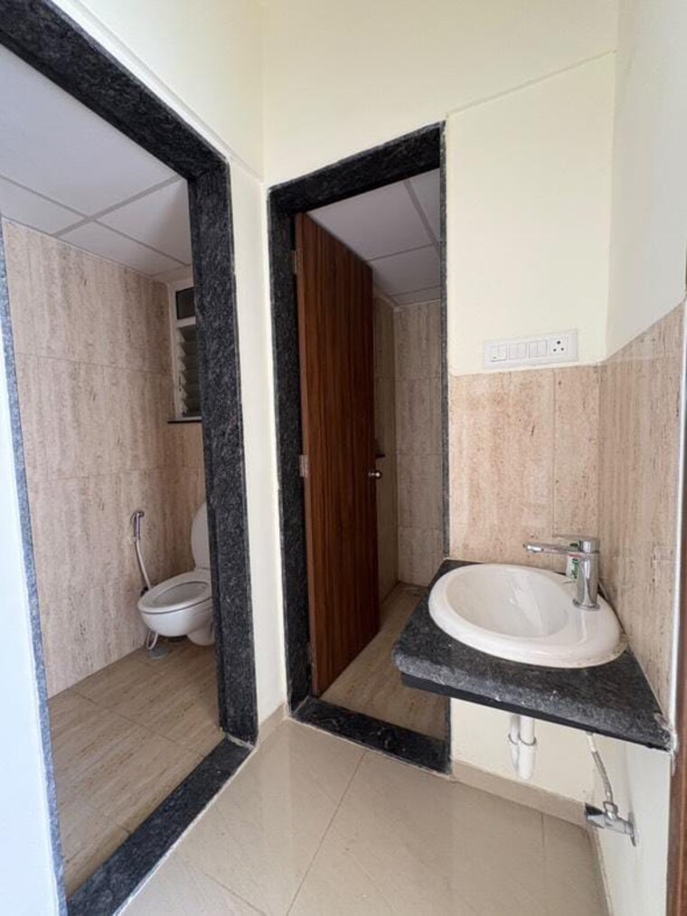 Bathroom, hinjewadi 1 Bedroom 450 Sq.Ft. Apartment In Hinjewadi Pune 9375037