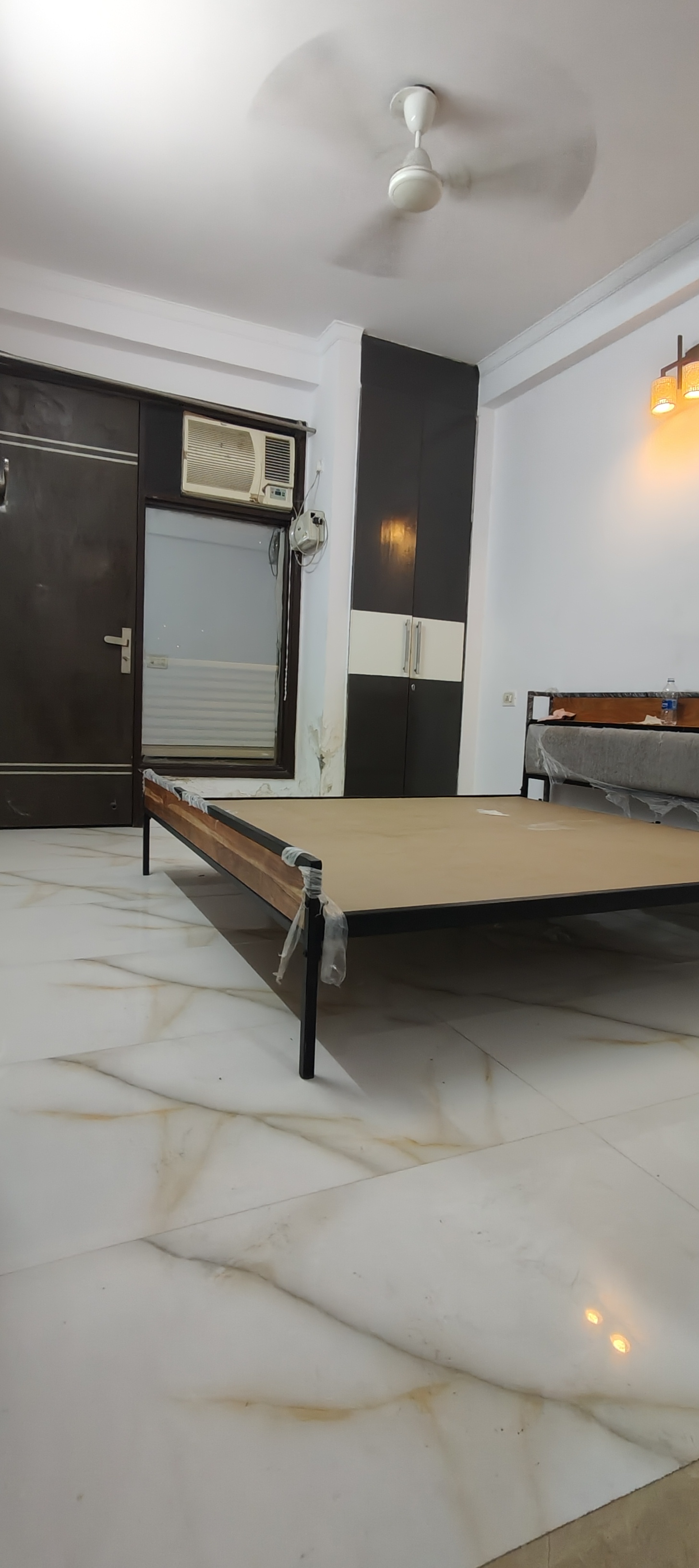 2 BHK Builder Floor For Rent in Chattarpur