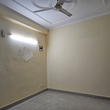 Room in 2 BHK Builder Floor at Malviya Nagar – for Rent
