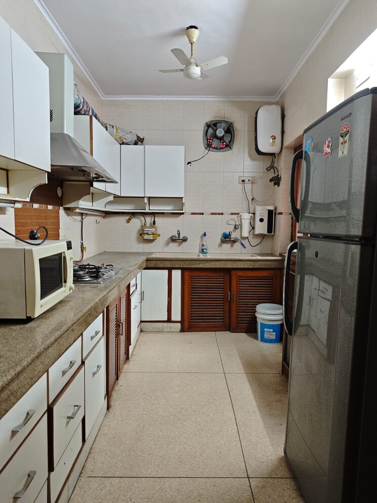 Kitchen, alaknanda 3 Bedroom 1450 Sq.Ft. Builder Floor In Alaknanda Delhi 9375056