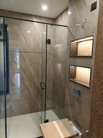 Bathroom in 4 BHK Builder Floor at Unitech Nirvana Country Plots, Sector 50 – for Sale