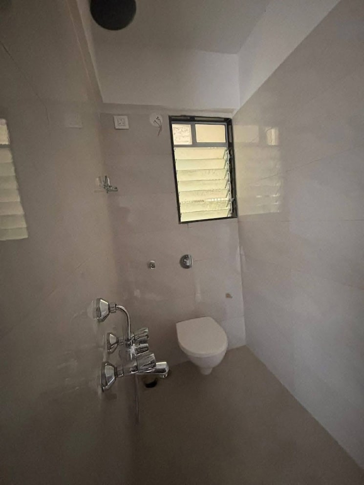 Bathroom, dgs-sheetal-tapovan 1 Bedroom 400 Sq.Ft. Apartment In Malad East Mumbai 9375069