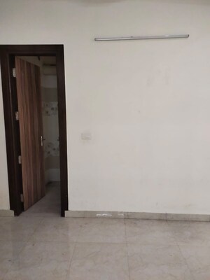 3 BHK Builder Floor For Rent in Unitech Singleton Floors South City, Sector 50