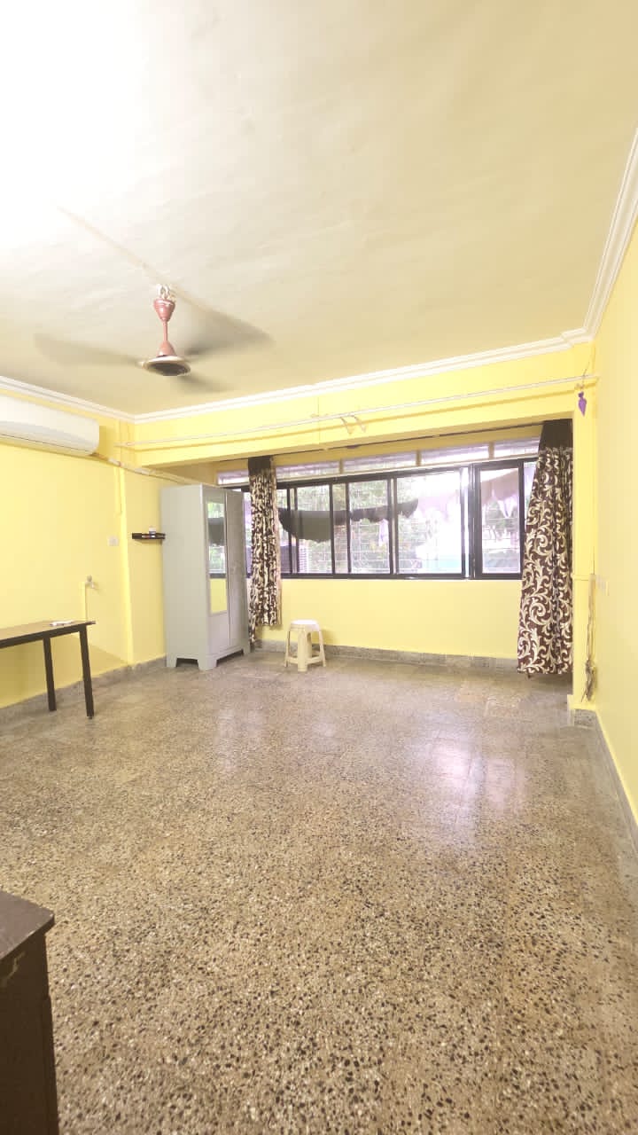 1 BHK Apartment For Rent in Four Bungalows,  N Dutta 