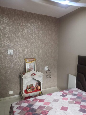 Furnished Amenities in 3 BHK Apartment at Blue Berry, Kharadi – for Rent