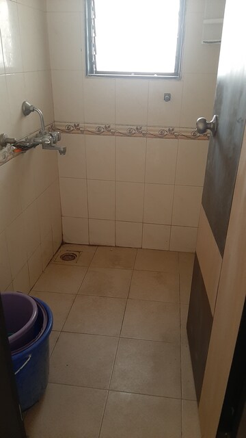 Bathroom in 1 BHK Apartment at Mantri Park, Goregaon East – for Rent