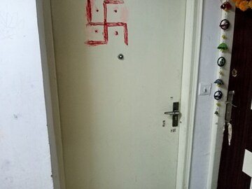 Building Lobby in 2 BHK Apartment at HCBS Sports Ville, Sohna Sector 35 – for Sale