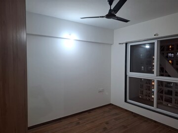 Room in 2.5 BHK Apartment at Unique K Town, Kiwale – for Rent