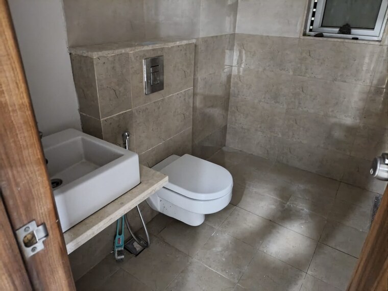 Bathroom, nahar-f-residences 3 Bedroom 1223 Sq.Ft. Apartment In Balewadi Pune 9375110