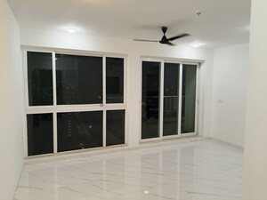 Room in 3 BHK Apartment at Nahar F Residences, Balewadi – for Rent