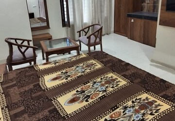 Bedroom in 2 BHK Apartment at Milton Tower, Vip Road – for Rent