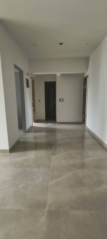 Room in 2 BHK Apartment at Nalanda CHS Vile Parle, Vile Parle East – for Rent